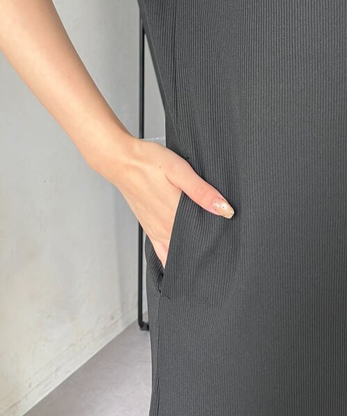 prose verse（プロズヴェール）の「フリルスリーブカットリブマーメイドワンピース（ワンピース・レディース・ブラック・PL/PM/LARGE/MEDIUM）」の3枚目の写真