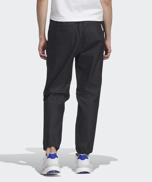 adidas（アディダス）の「エッセンシャルプラス レギュラー