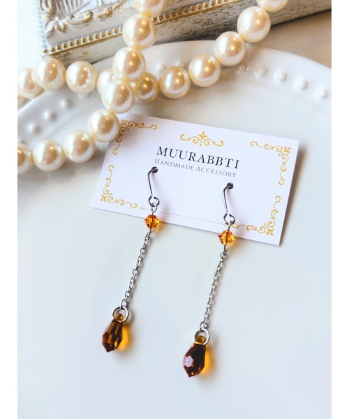 tone(トーン)の「【MUURABBTI】カット雫とチェーンのピアス(MA)(ピアス(両耳用)・レディース・エメラルド/レッド/ブルー系2/パープル系/ブラック/アクア/ピンク/ブルー系/イエロー系・FREE)」の7枚目の写真