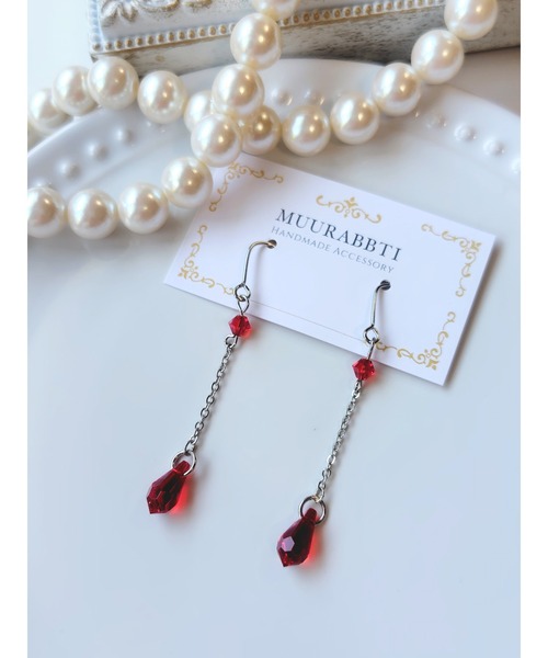 tone(トーン)の「【MUURABBTI】カット雫とチェーンのピアス(MA)(ピアス(両耳用)・レディース・エメラルド/レッド/ブルー系2/パープル系/ブラック/アクア/ピンク/ブルー系/イエロー系・FREE)」の9枚目の写真