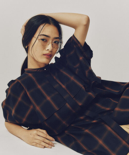 Firsthand（ファーストハンド）の「Firsthand/ファーストハンド オンブレーチェック フレアヨークシャツ / 5分袖チェックシャツ（シャツ/ブラウス・レディース・ブラック/オフホワイト・FREE）」の11枚目の写真