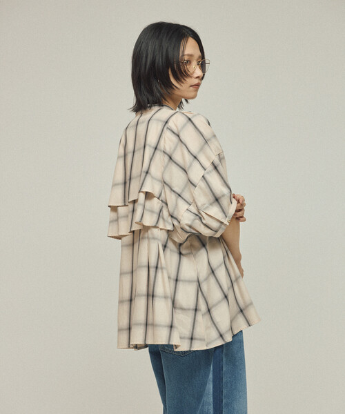 Firsthand（ファーストハンド）の「Firsthand/ファーストハンド オンブレーチェック フレアヨークシャツ / 5分袖チェックシャツ（シャツ/ブラウス・レディース・ブラック/オフホワイト・FREE）」の4枚目の写真