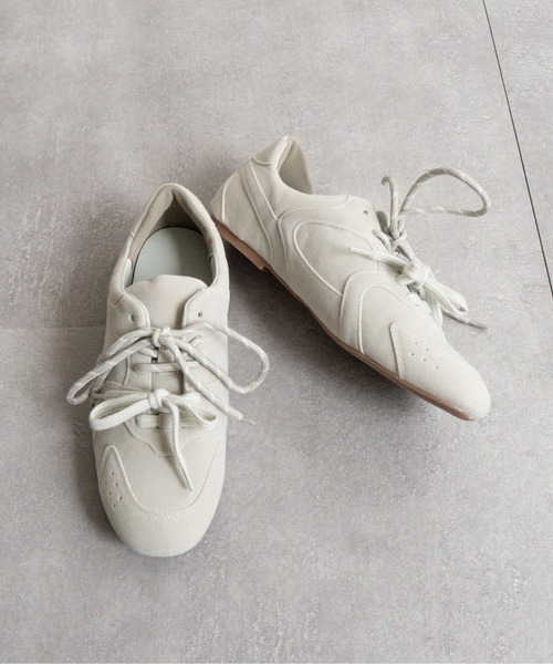 Fabby fabby(ファビィーファビィー)の「Wコードスニーカー(スニーカー・レディース・ブラック/ベージュ/ブラウン/グレー・MEDIUM/LARGE/SMALL)」の21枚目の写真