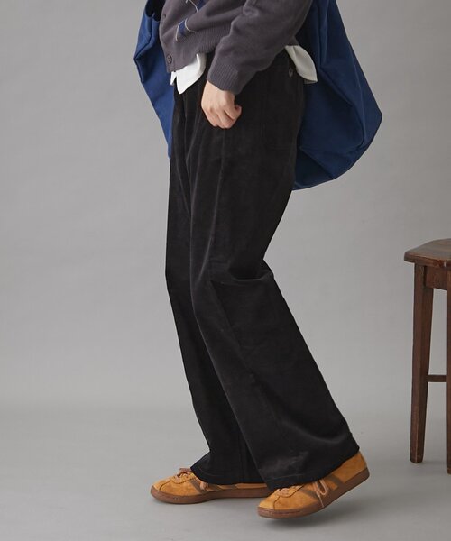 GEVACO（ゲバコ）の「【3サイズ展開】【GEVACO】コーデュロイイージーワイドパンツ（その他パンツ・レディース・キャメル/アイボリー/ブラック・SMALL/MEDIUM/LARGE）」の16枚目の写真