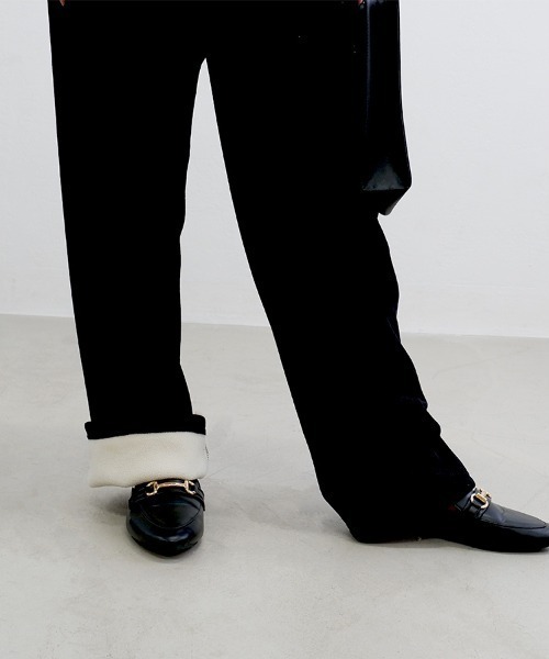 CLOTHY（クロシィ）の「【あったか裏ボアシリーズ】裏ボアコーデュロイパンツ（スラックス・レディース・オフホワイト/ブラック/ベージュ/ブラウン/ピンク・MEDIUM/LARGE）」の18枚目の写真