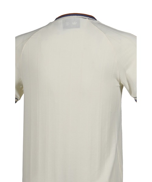 adidas(アディダス)の「CLOT KNT CLR TEE(Tシャツ/カットソー・メンズ・オフホワイト・X-SMALL/X-LARGE)」の5枚目の写真
