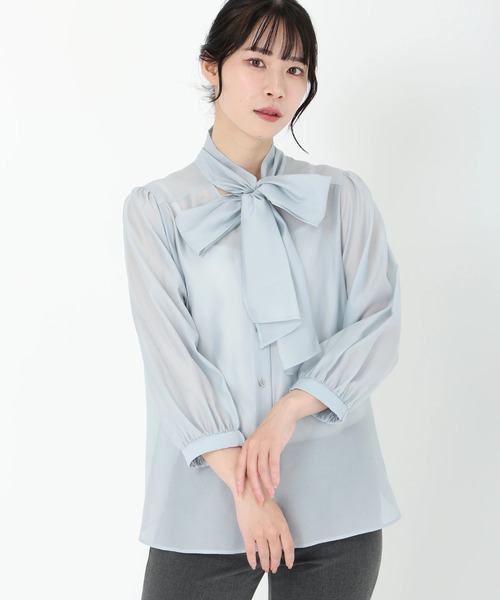 STRAWBERRY-FIELDS（ストロベリーフィールズ）の「【雑誌掲載アイテム】フローラクロス_シアーボウタイブラウス（シャツ/ブラウス・レディース・ピンクベージュ/ブルー系その他/ブラウン・2）」の3枚目の写真