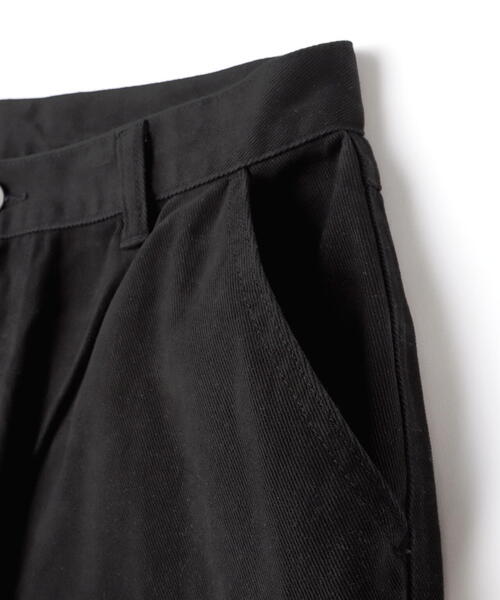 WHITELAND（ホワイトランド）の「WHITELAND/ホワイトランド/WIDE CARGO PANTS/ワイドカーゴパンツ（カーゴパンツ・レディース・ブラック・M/L）」の8枚目の写真