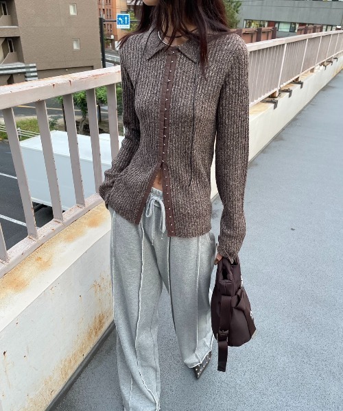 AIC.(エーアイシー)の「ホックデザインポロニットトップス(ニット/セーター・レディース・ライトグレー/チャコールグレー/グリーン/ブラウン・FREE)」の8枚目の写真