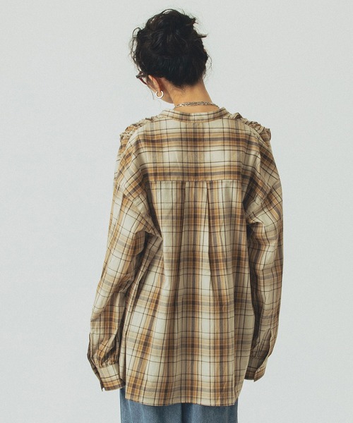 ROSE BUD(ローズバッド)の「CHECK SHIRT(シャツ/ブラウス・レディース・ベージュ/ネイビー・ONE SIZE)」の4枚目の写真