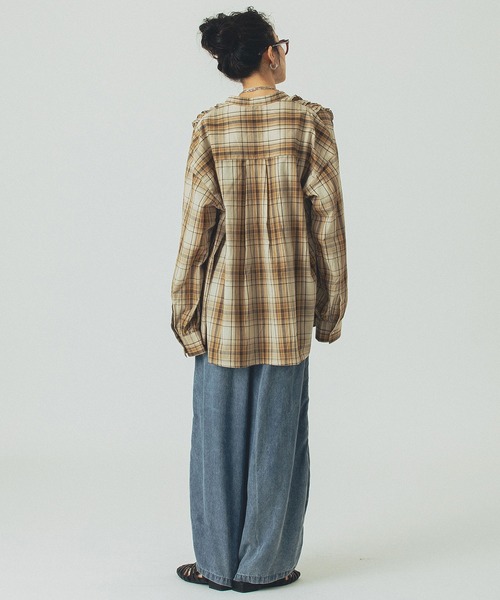 ROSE BUD(ローズバッド)の「CHECK SHIRT(シャツ/ブラウス・レディース・ベージュ/ネイビー・ONE SIZE)」の9枚目の写真
