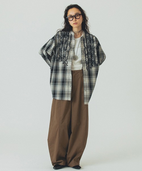 ROSE BUD(ローズバッド)の「CHECK SHIRT(シャツ/ブラウス・レディース・ベージュ/ネイビー・ONE SIZE)」の19枚目の写真
