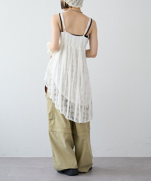 w closet(ダブルクローゼット)の「【25AW】アシメレースキャミワンピース(ワンピース・レディース・ブラック/アイボリー・FREE)」の14枚目の写真