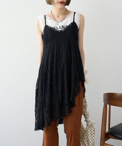 w closet(ダブルクローゼット)の「【25AW】アシメレースキャミワンピース(ワンピース・レディース・ブラック/アイボリー・FREE)」の16枚目の写真