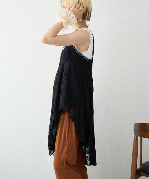 w closet(ダブルクローゼット)の「【25AW】アシメレースキャミワンピース(ワンピース・レディース・ブラック/アイボリー・FREE)」の20枚目の写真