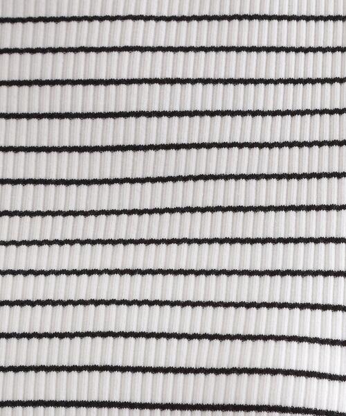 grove（グローブ）の「一枚でもレイヤードでも楽しめる　マルチな5分袖プルオーバー（Tシャツ/カットソー・レディース・オフホワイト/ホワイト系5/ブラック・01/02/03/04/05）」の15枚目の写真