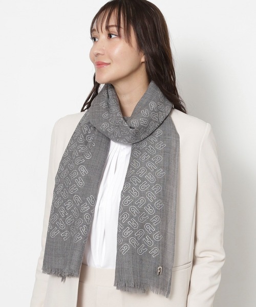 FURLA(フルラ)の「ウールストール ”箔プリント”(ストール/ショール・レディース・オフホワイト/チャコールグレー・FREE)」の8枚目の写真