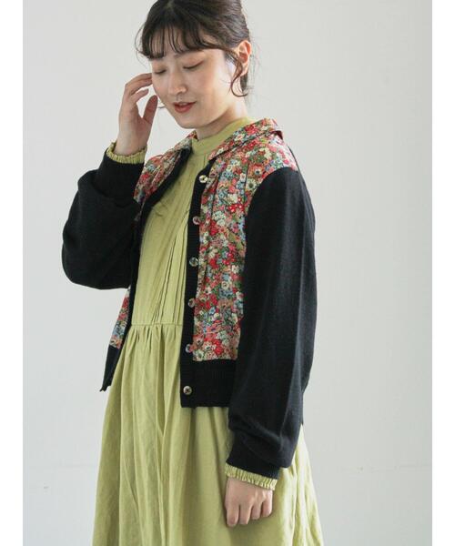 TSUHARU by Samansa Mos2(ツハルバイサマンサモスモス)の「【LIBERTY】襟付き布帛部分使いニットカーディガン(カーディガン/ボレロ・レディース・ブラック/ブラウン/ベージュ・F)」の2枚目の写真