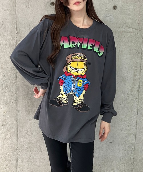 GLAMOROUS JANE(グラマラスジェーン)の「GARFIELDプリントロンT(Tシャツ/カットソー・レディース・ブラック/チャコールグレー/オフホワイト・FREE)」の3枚目の写真