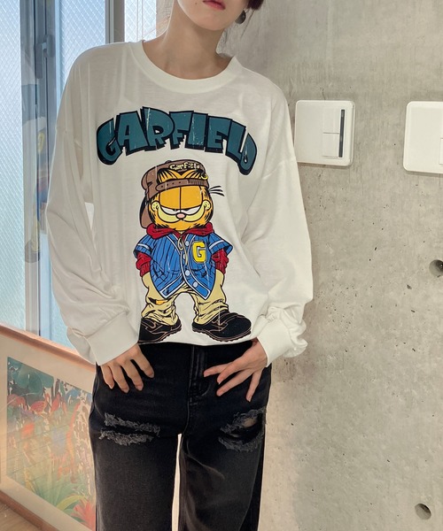 GLAMOROUS JANE(グラマラスジェーン)の「GARFIELDプリントロンT(Tシャツ/カットソー・レディース・ブラック/チャコールグレー/オフホワイト・FREE)」の5枚目の写真