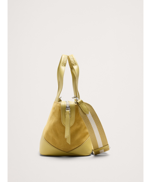 Banana Republic（バナナリパブリック）の「◆レザー & スエード ミニ ジップトートバッグ（ハンドバッグ・レディース・ブラック/ブラウン/イエロー/オフホワイト・ONE SIZE）」の10枚目の写真