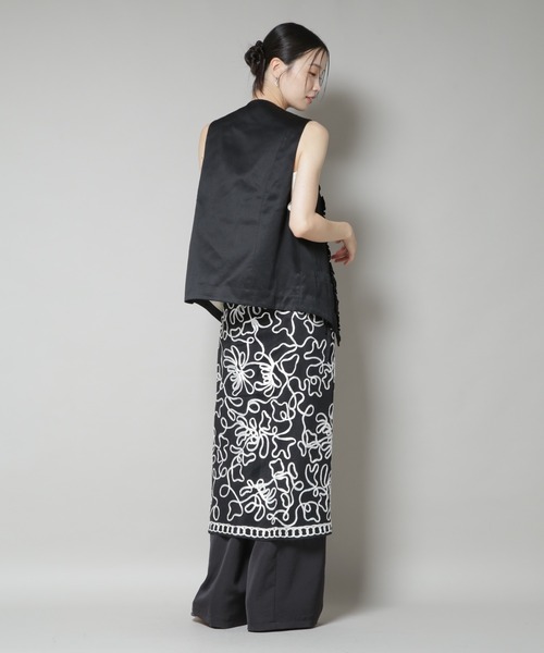 sara mallika(サラ マリカ)の「Sara mallika/TULLETAPEEMBROIDERY WRAP SKIRT(スカート・レディース・ブラック/ベージュ系その他・FREE)」の13枚目の写真