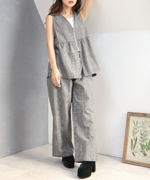 チェック柄フロントZIPベストセットアップ（ワンピース）｜CECIL McBEE