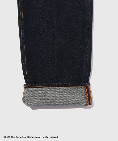 ADAM ET ROPE'（アダムエロペ）の「【Coca-Cola】デニムストレートスラックス / ADAM ET ROPE' JEANS -IMAG-（デニムパンツ・メンズ・ネイビー・S/L/M）」の9枚目の写真