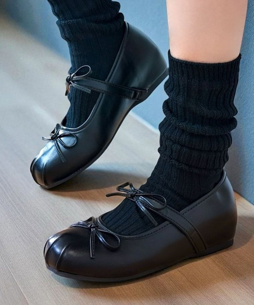 Sugar Sugar（シュガーシュガー）の「スクエアトゥ　メリージェーン　リボン【SUGAR SUGAR シュガーシュガー】9207 インヒール（スニーカー・レディース・ブラック/シルバー/アイボリー・LL/L/M/S）」の3枚目の写真