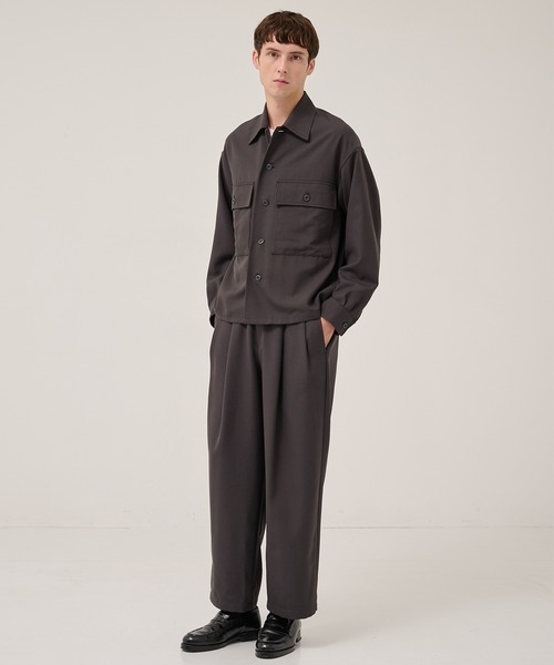 markaware(マーカウェア)の「【markaware/marka】〈別注〉 TWO TUCK STRAIGHT EASY PANTS(スラックス・メンズ・グレー/ブラック・1/2)」の18枚目の写真
