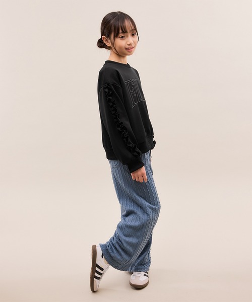 FILA（フィラ）の「【KIDS/キッズ】【FILA/フィラ別注】袖フリル裏毛プルオーバー（スウェット・キッズ・ダークラベンダー/ブラック・130/150/140）」の5枚目の写真