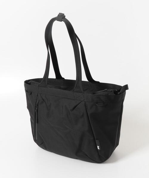 Aer（エアー）の「Aer　Gym Tote 2（トートバッグ・メンズ・ブラック・FREE）」の2枚目の写真