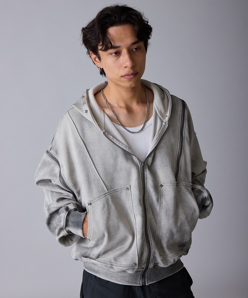 Theater code(シアターコード)の「Diamond Rivet Detachable Sleeve Design Zip-Up Hoodie / ひし形リベット付き デタッチャブルスリーブデザインジップパーカー 2026年 夏 夏服メンズ(パーカー・メンズ・ブラック/グレー・L/M)」の5枚目の写真