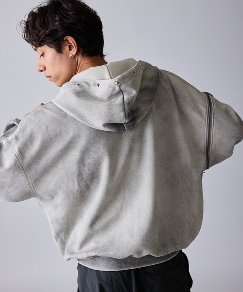Theater code(シアターコード)の「Diamond Rivet Detachable Sleeve Design Zip-Up Hoodie / ひし形リベット付き デタッチャブルスリーブデザインジップパーカー 2026年 夏 夏服メンズ(パーカー・メンズ・ブラック/グレー・L/M)」の10枚目の写真