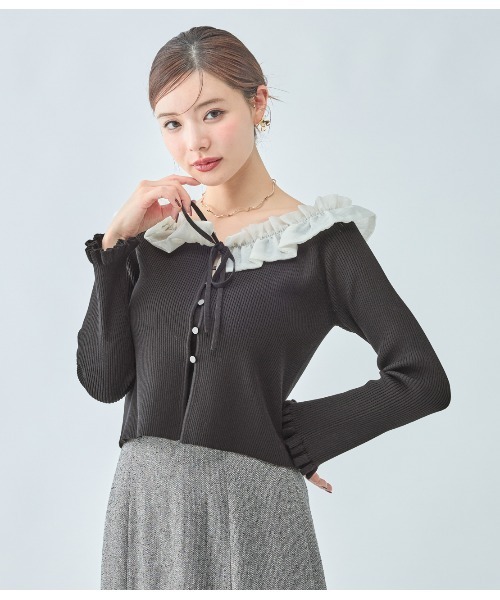 PEACH JOHN（ピーチジョン）の「フリルカラーニットトップス（カーディガン/ボレロ・レディース・ベージュ/ブラック/グレー・ONE SIZE）」の9枚目の写真