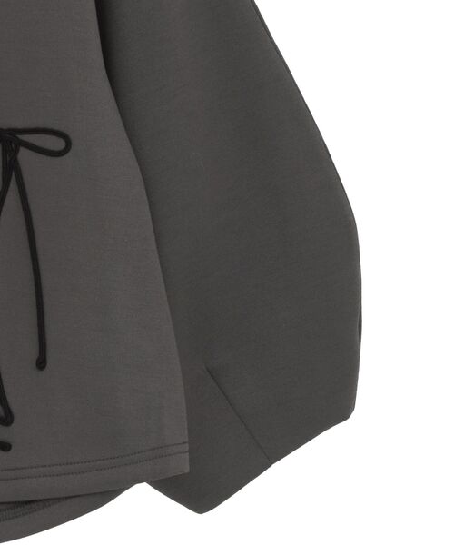 ESCAR（エスカー）の「■ESCAR コルセットコード刺繍プルオーバー（Tシャツ/カットソー・レディース・モカ/チャコールグレー・FREE）」の20枚目の写真