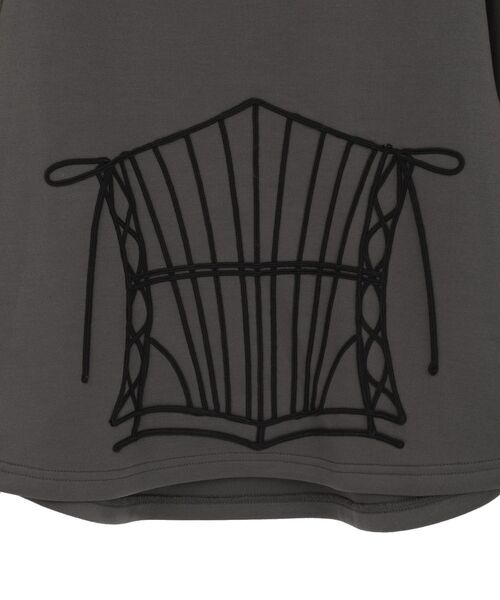 ESCAR（エスカー）の「■ESCAR コルセットコード刺繍プルオーバー（Tシャツ/カットソー・レディース・モカ/チャコールグレー・FREE）」の22枚目の写真