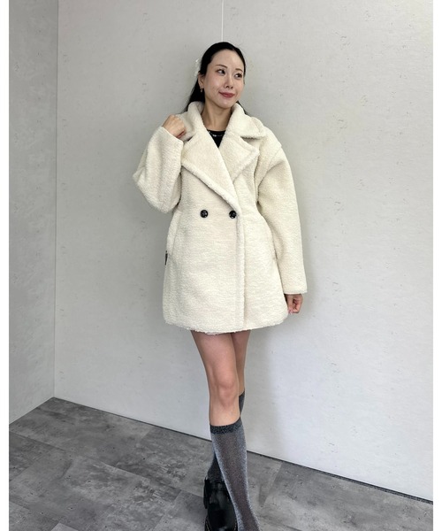 Per sist ence（パーシエンス）の「フェイクムートンタックミドルダブルコート（ムートンコート・レディース・ブラック/チャコールグレー/アイボリー/モカ・ONE SIZE）」の14枚目の写真