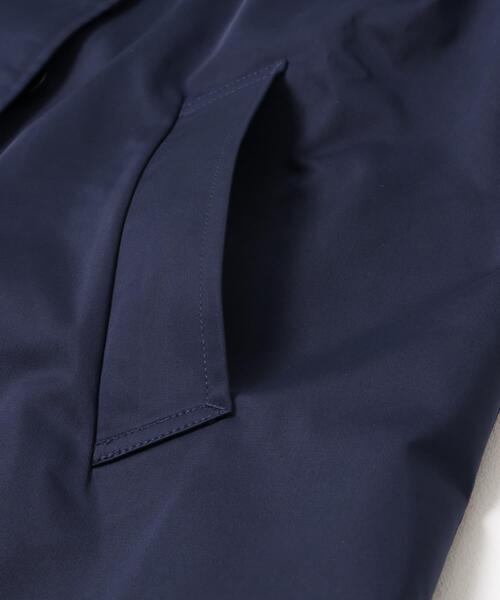 ITEMS URBANRESEARCH（アイテムズ アーバンリサーチ）の「ミドルトレンチコート（トレンチコート・レディース・ベージュ/ネイビー・FREE）」の16枚目の写真