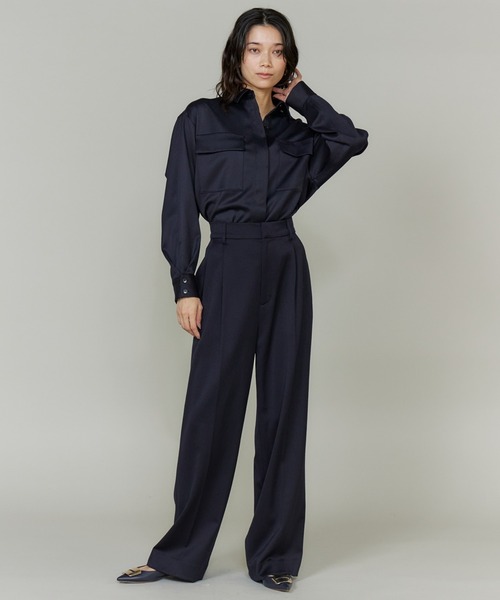 INED（イネド）の「ＴＷサテン2WAYブラウス（シャツ/ブラウス・レディース・チャコールグレー/ネイビー/キャメル・9号/11号）」の7枚目の写真