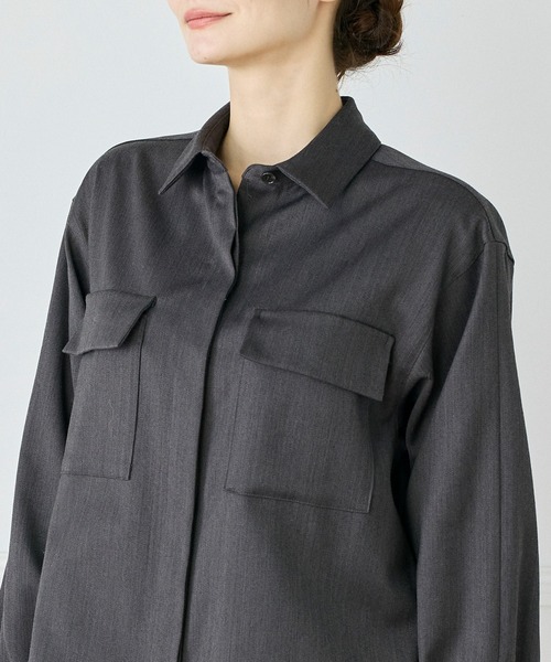 INED（イネド）の「ＴＷサテン2WAYブラウス（シャツ/ブラウス・レディース・チャコールグレー/ネイビー/キャメル・9号/11号）」の15枚目の写真