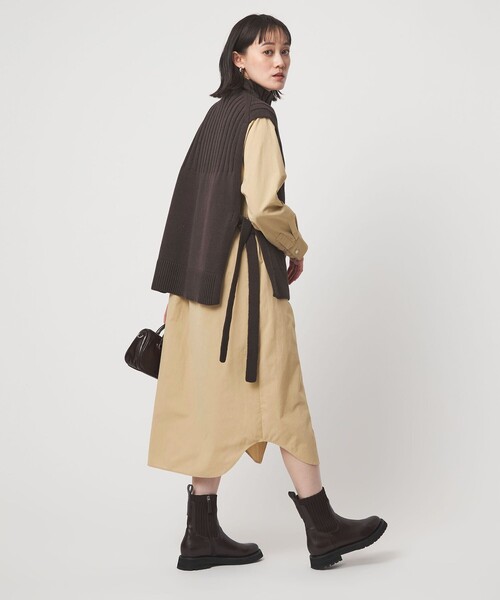 green label relaxing(グリーンレーベルリラクシング)の「ニット ベスト × シャツ ワンピース セット(シャツワンピース・レディース・オフホワイト/ブラウン系/ダークグレー・FREE)」の5枚目の写真