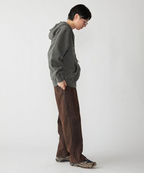 SHIPS（シップス）の「Redwood Classics: 16オンス フェード ジップ パーカ（パーカー・メンズ・ケリーグリーン/ライトパープル/ダークグレー/ライトグレー・SMALL/LARGE/MEDIUM）」の20枚目の写真