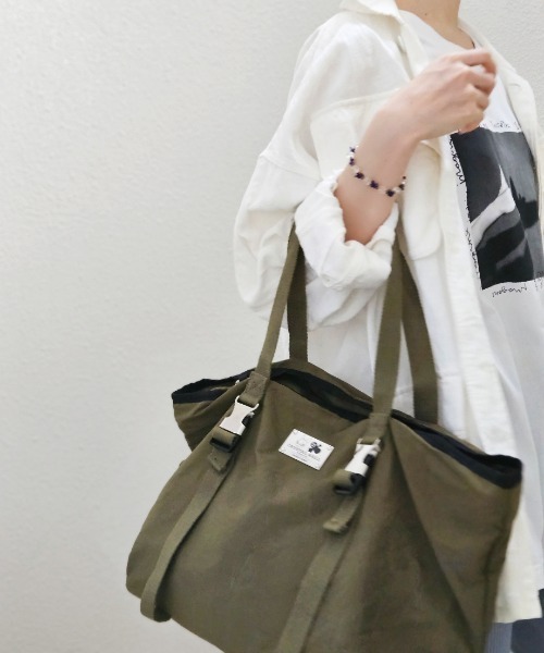 CRYSTAL BALL(クリスタルボール)の「ミニポーチ&トートバッグ(トートバッグ・レディース・カーキ/ブラック・FREE)」の14枚目の写真