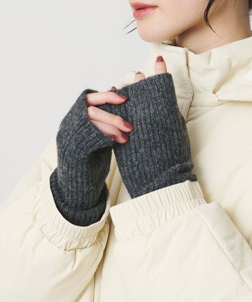 BEAUTY&YOUTH UNITED ARROWS（ビューティーアンドユースユナイテッドアローズ）の「ソフト フィンガーレス グローブ（手袋・レディース・モカ/ライトピンク/グレー系/オフホワイト・FREE）」の3枚目の写真