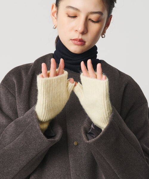 BEAUTY&YOUTH UNITED ARROWS（ビューティーアンドユースユナイテッドアローズ）の「ソフト フィンガーレス グローブ（手袋・レディース・モカ/ライトピンク/グレー系/オフホワイト・FREE）」の21枚目の写真