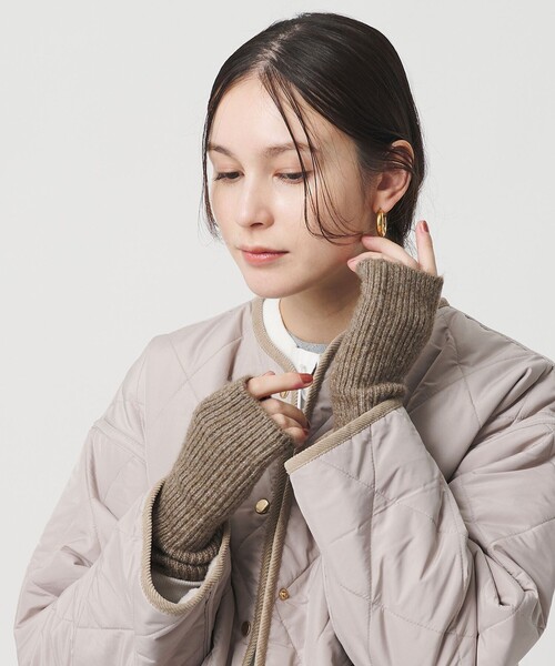 BEAUTY&YOUTH UNITED ARROWS（ビューティーアンドユースユナイテッドアローズ）の「ソフト フィンガーレス グローブ（手袋・レディース・モカ/ライトピンク/グレー系/オフホワイト・FREE）」の17枚目の写真