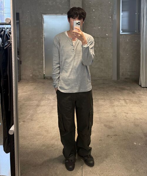 INSILENCE(インサイロンス)の「リブヘンリーネックロングスリーブ ホワイト(Tシャツ/カットソー・レディース・その他・LARGE/SMALL/MEDIUM)」の4枚目の写真