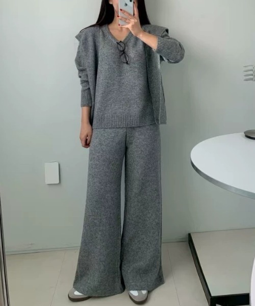 FAVORITO(ファヴォリート)の「ニットトップス+ショール+ワイドパンツ3枚セット(セットアップ・レディース・ダークグレー/ライトグレー/ベージュ・F)」の19枚目の写真