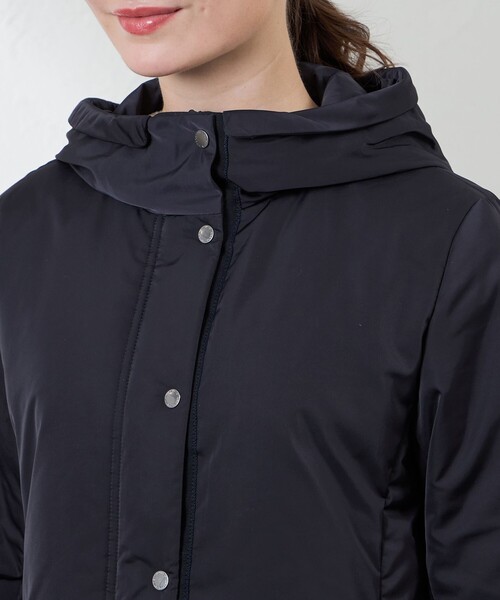 amaca(アマカ)の「サテンダウン(ダウンジャケット/コート・レディース・ベージュ系その他5/ダークネイビー・38/40)」の10枚目の写真